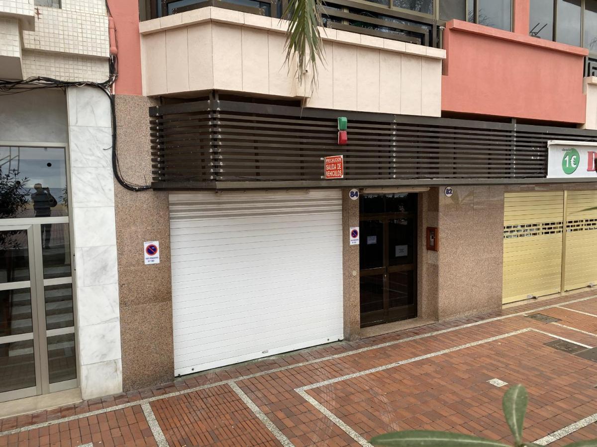 Huge Balcony Over Las Canteras By Canariasgetaway Las Palmas / Gran Canaria Exterior foto